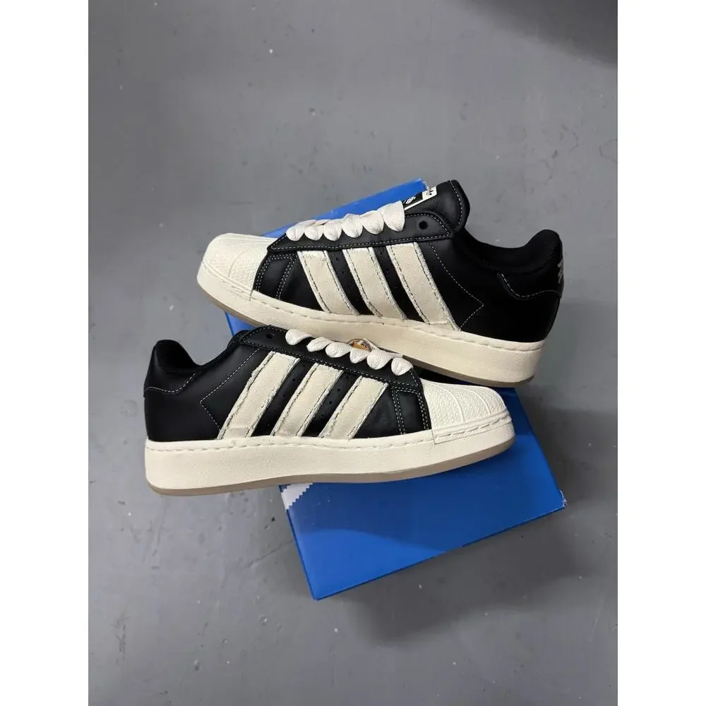 Size 9 - adidas Superstar XLG Dios - Black White